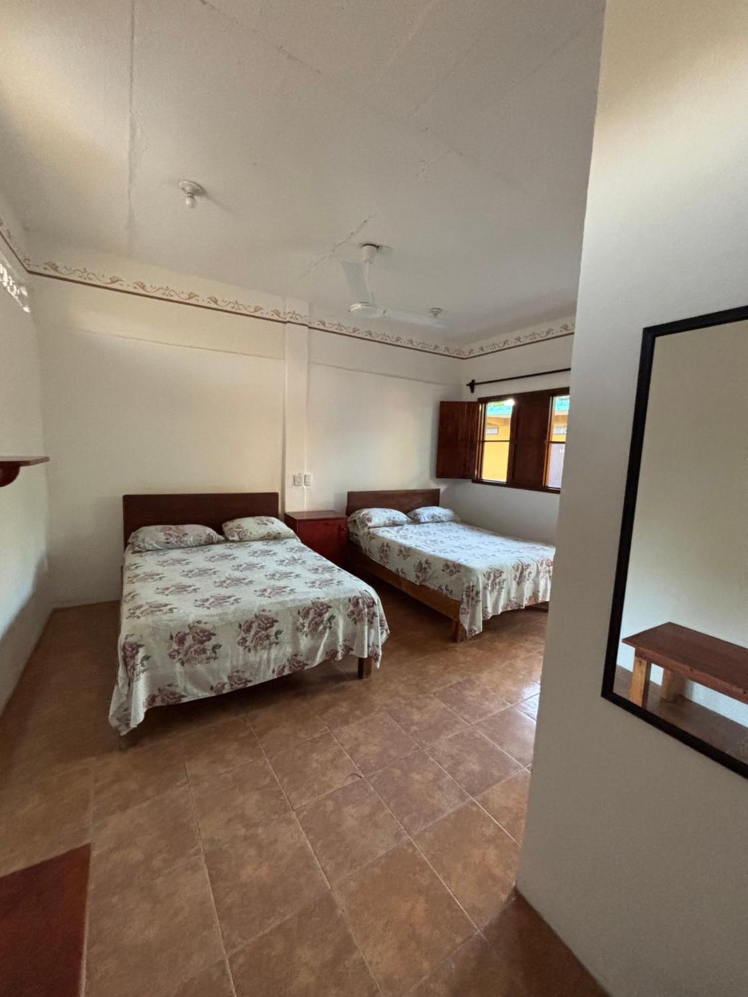 Hotel Posada Playa Manzanillo Пуерто-Ескондідо Екстер'єр фото